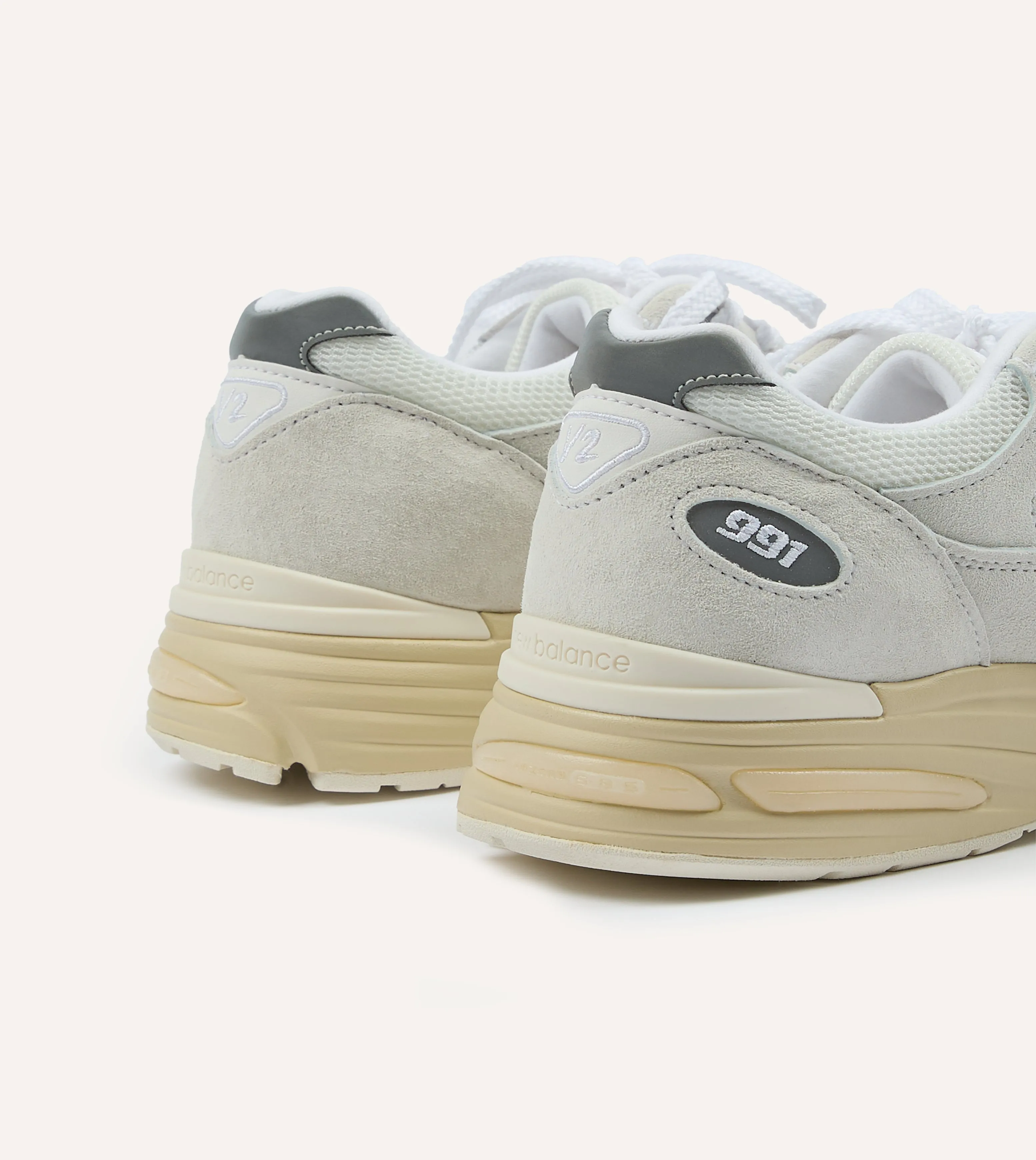 New Balance Neutral 'Elevated Essentials' Made in UK 991v2 Trainers Pink