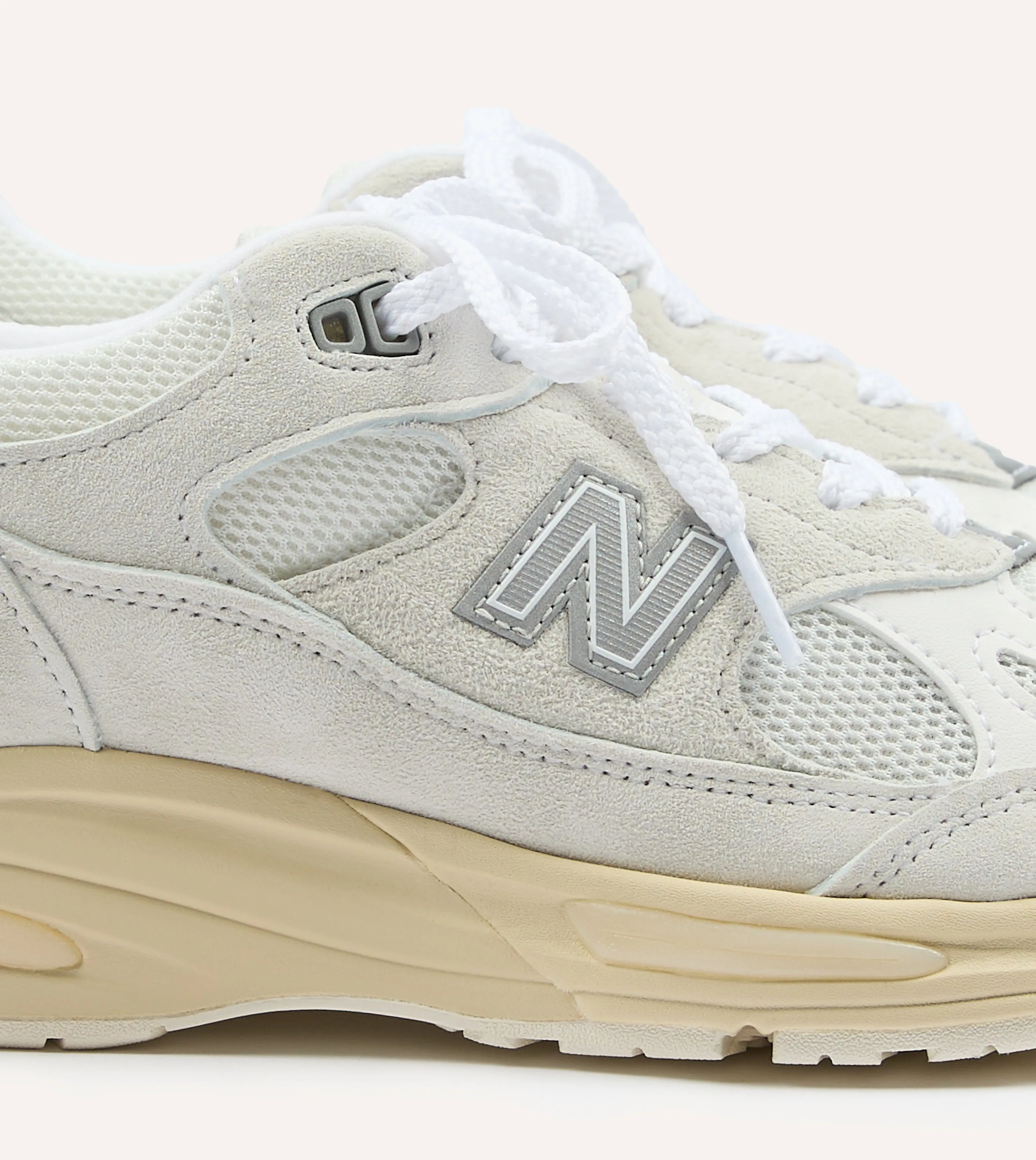 skaters' New Balance Neutral 'Elevated Essentials' Made in UK 991v2 Trainers