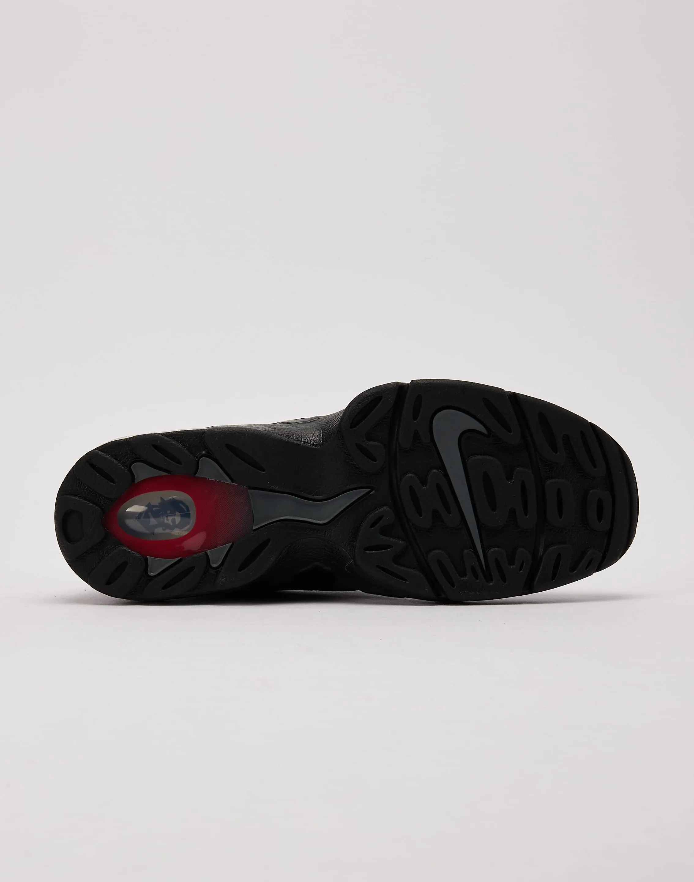 Sophisticated traction weekenders Nike Air DT Max '96 'Falcons'