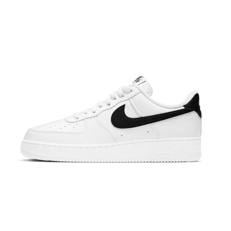 Everywhere Fit NIKE AIR FORCE 1 '07