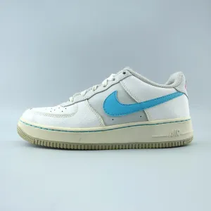 Step Light Silver Glow NIKE  AIR FORCE 1 LOW EMB