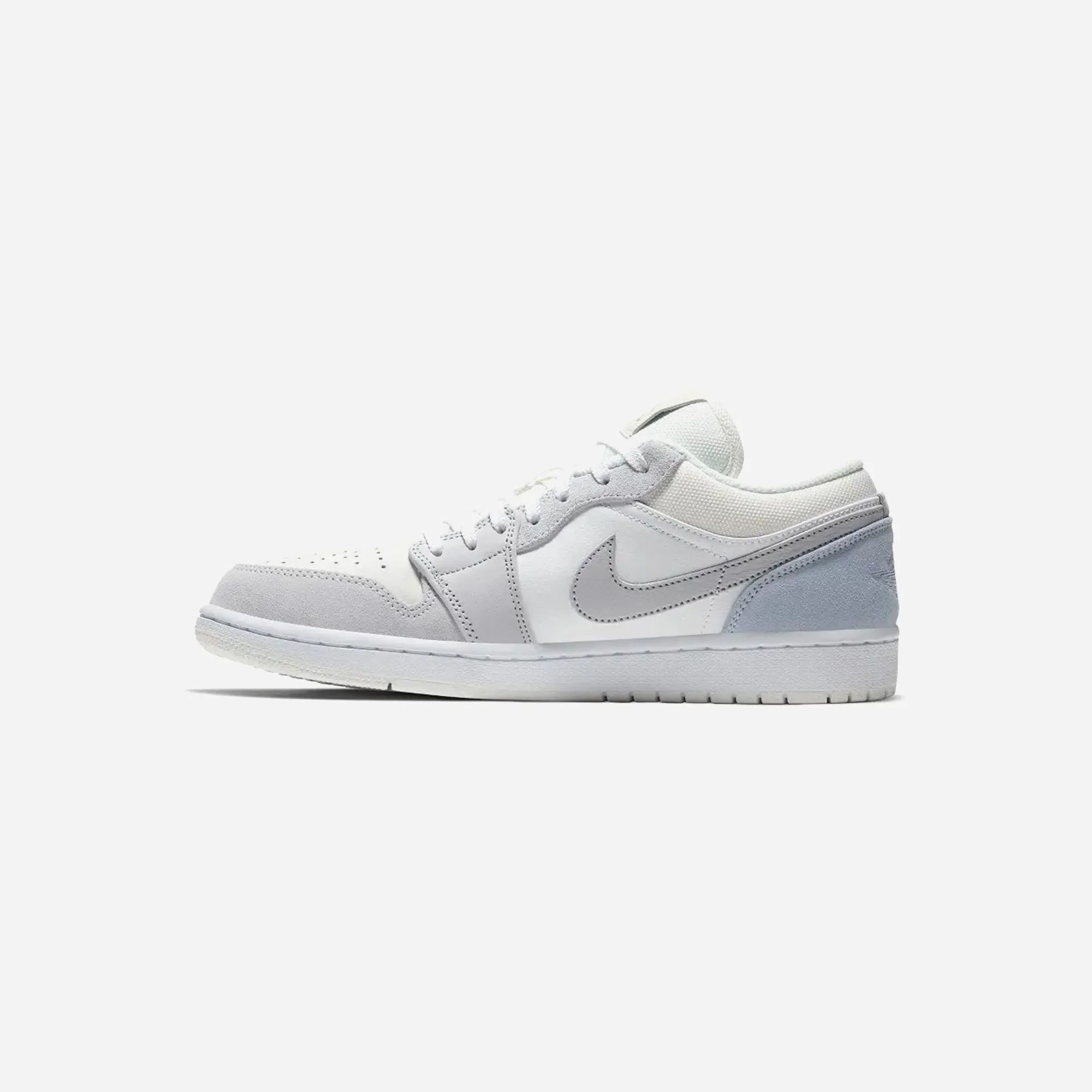 Supportive Heel Padded Step Nike Air Jordan 1 Low Paris