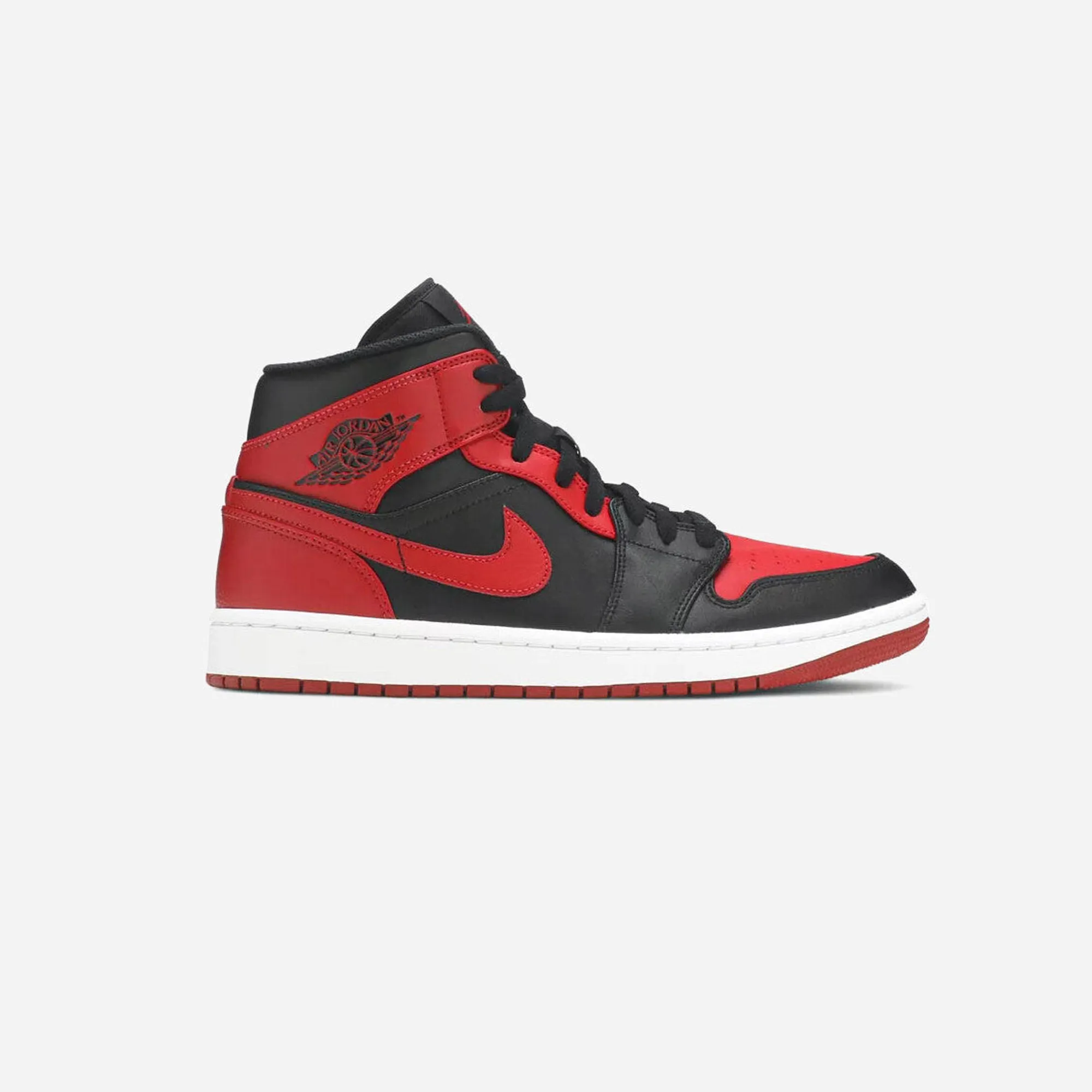 All Setup Breathable Knit Uppers Nike Air Jordan 1 Mid Alternate Bred (2022)
