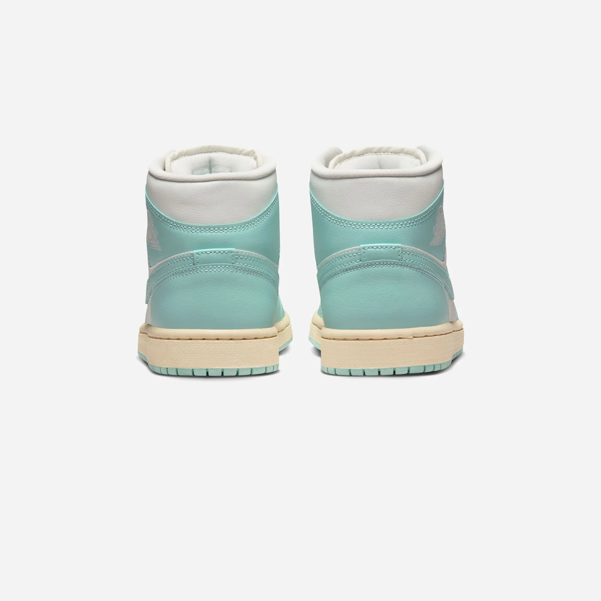 Stretch Comfort High Top Support Nike Air Jordan 1 Mid Light Dew WMNS