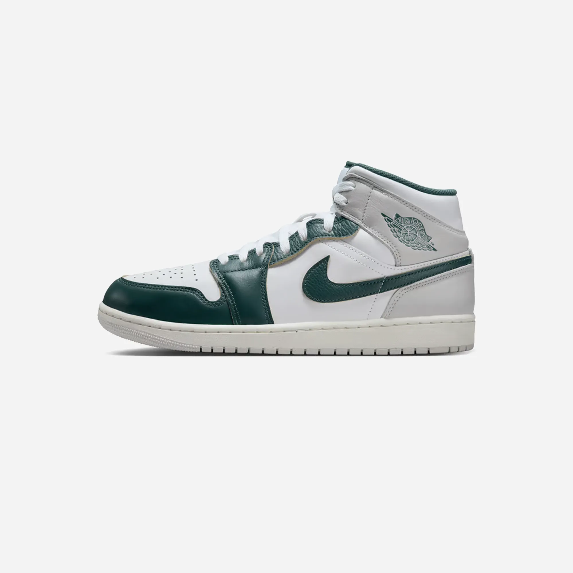 Sports-Friendly Nike Air Jordan 1 Mid Oxidised Green
