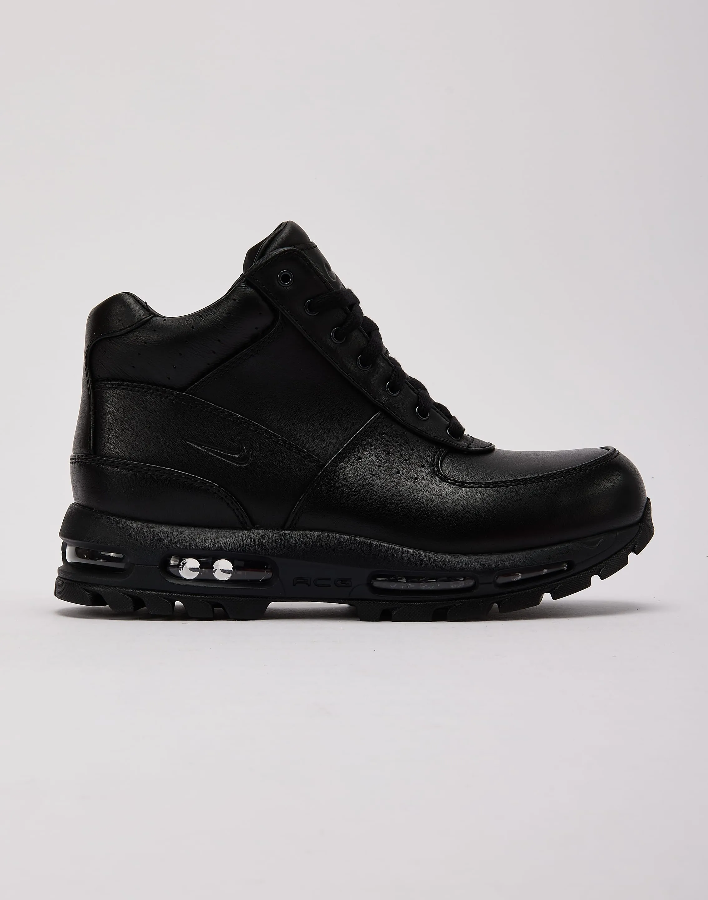 Nike Air Max Goadome Durable Fit Low Profile Weekend Camping