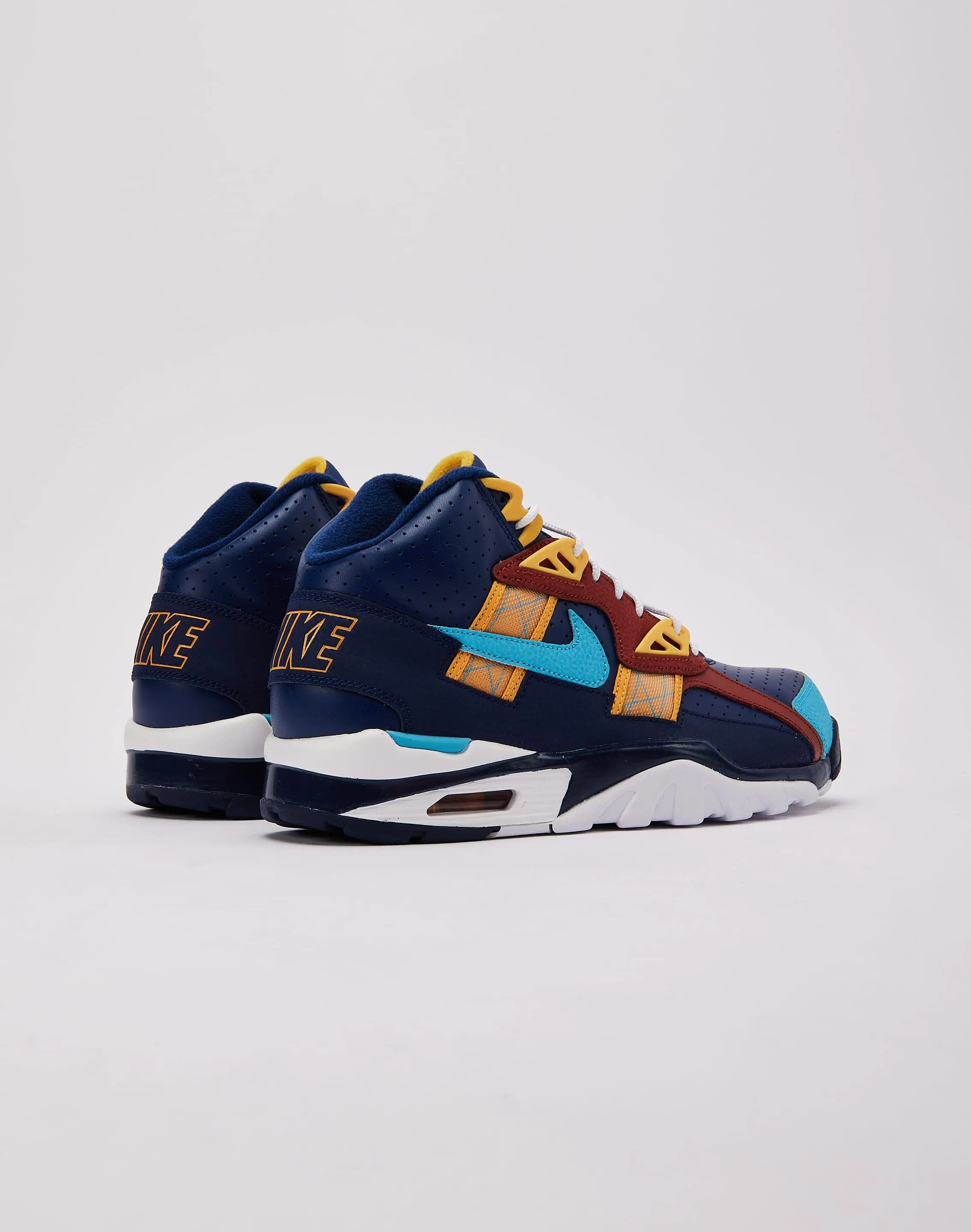 Nike Air Trainer SC High Sturdy materials squash
