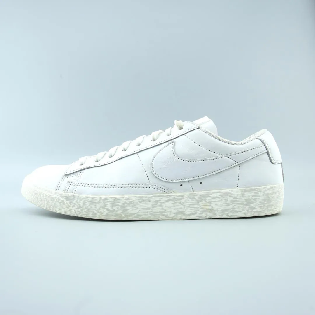 Quiet Walk NIKE BLAZER LOW 77
