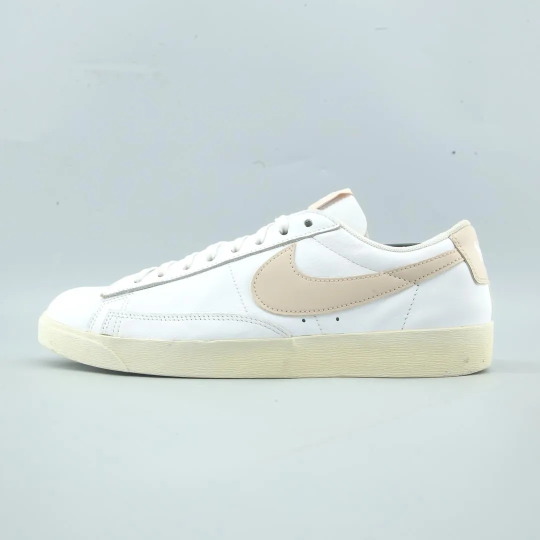 NIKE BLAZER LOW 77 VINTAGE Balanced Style