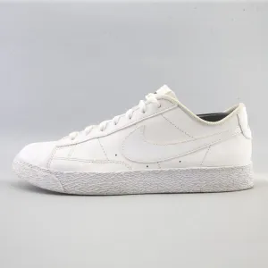 Explore More Cold Jog NIKE BLAZER LOW