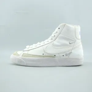 Modern Ease No Stress NIKE  BLAZER MID 77