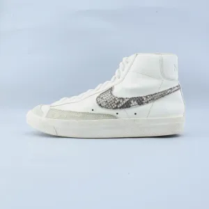 NIKE  BLAZER MID '77 Uni Life