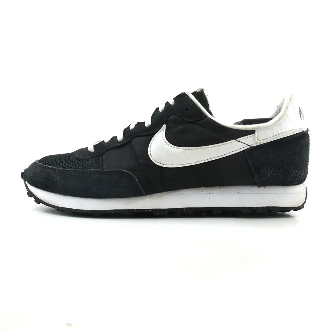 Sock Friendly NIKE CHALLENGER