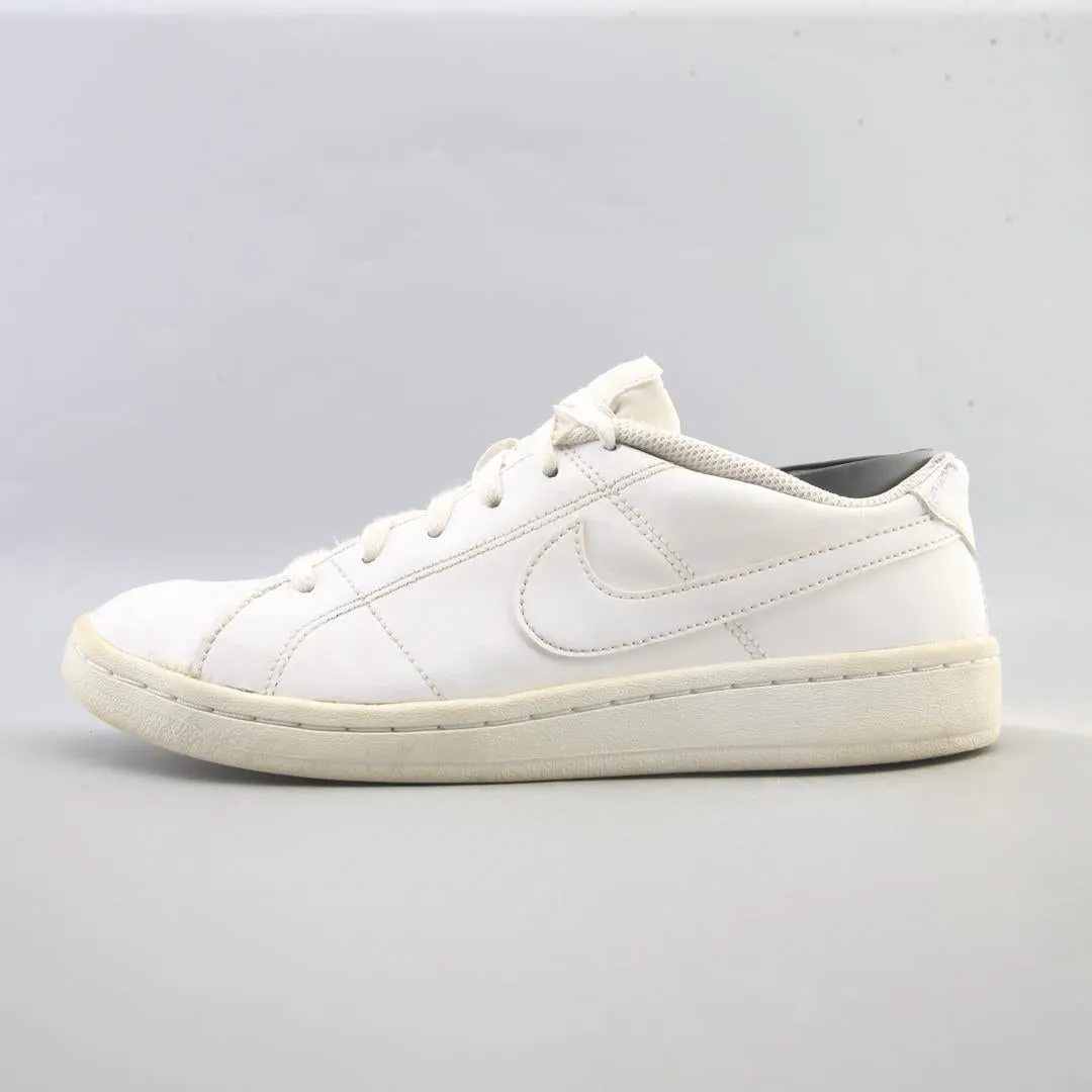 Weekend Ready Flat Walk NIKE COURT ROYALE 2 LOW