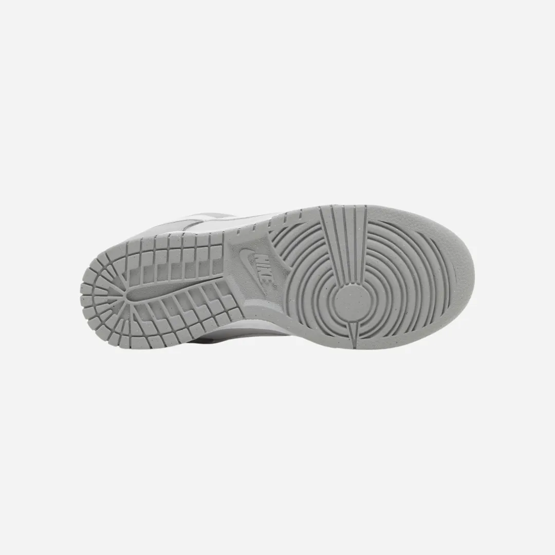 Quick Adjustment NIKE DUNK LOW LX LIGHT SMOKE GREY (WOMEN'S)