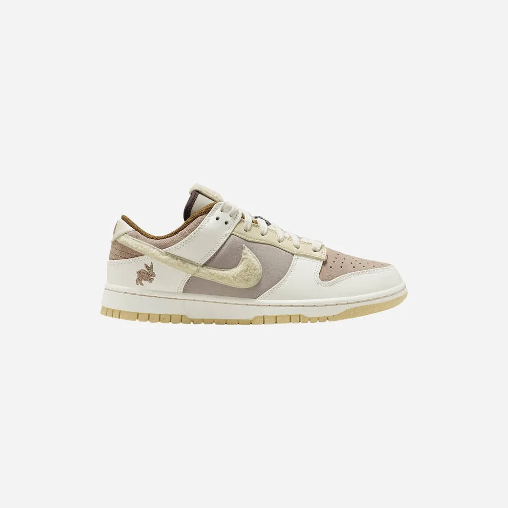 NIKE DUNK LOW RETRO PRM YEAR OF THE RABBIT FOSSIL STONE (2023) Textured Grip Surface