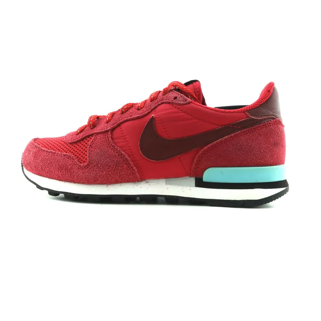 Chill Fit NIKE INTERNATIONALIST