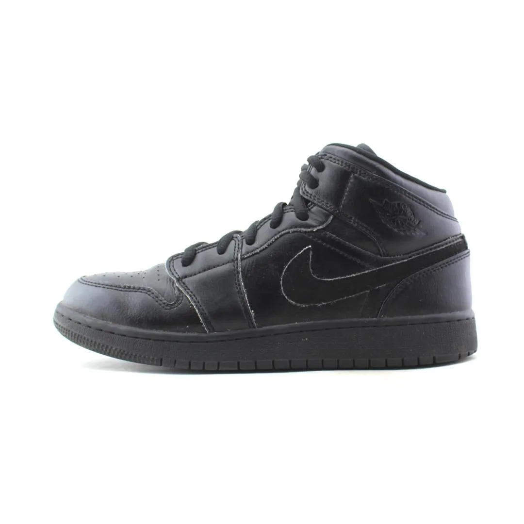 Timeless Accent NIKE JORDAN 1 MID