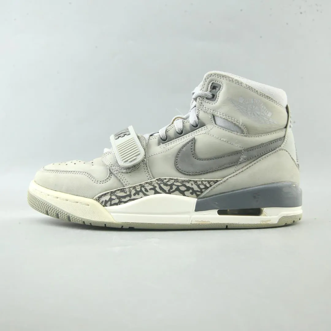 Recycled Material Design NIKE JORDAN LEGACY 312