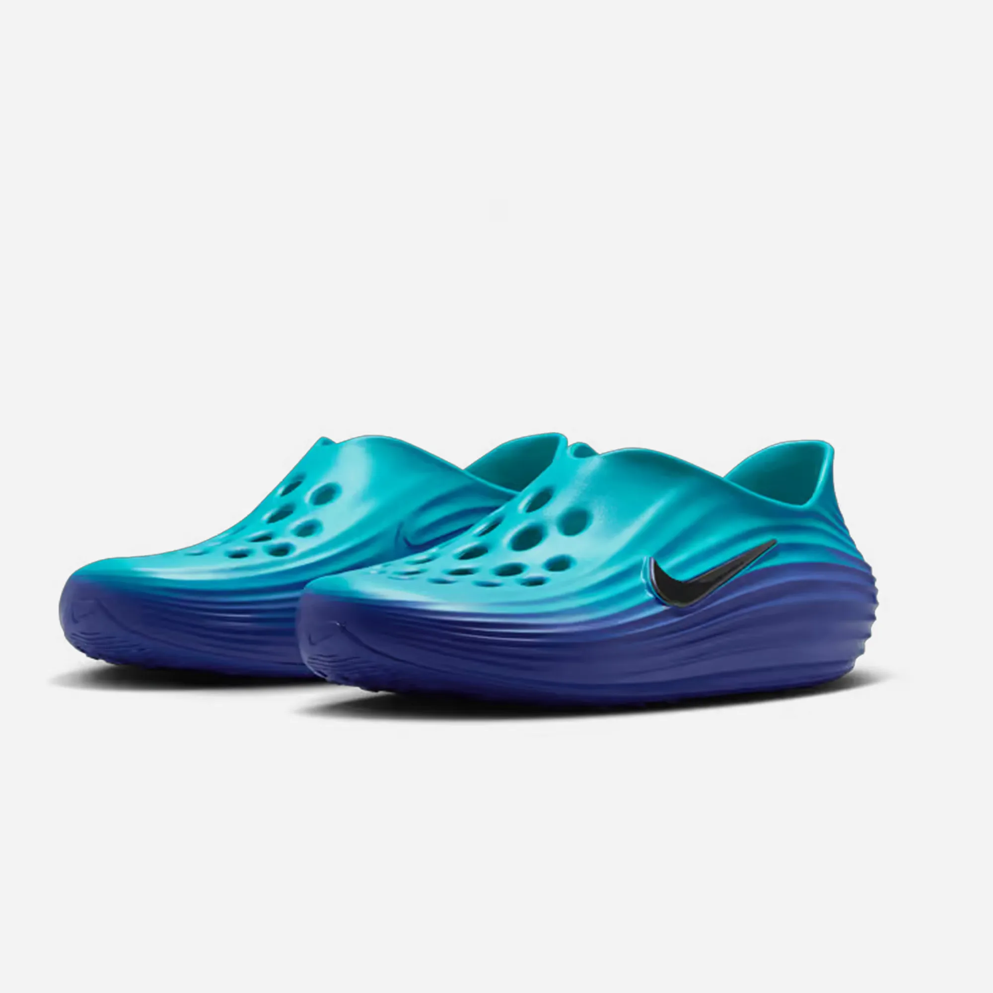 Nike ReactX Rejuven8 Dusty Cactus Persian Violet Off Noir Non Restrictive Toe Box Minimalist Stitching