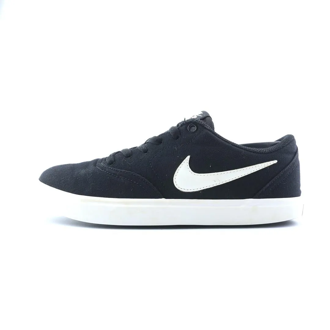 Durable Material NIKE SB CHECK