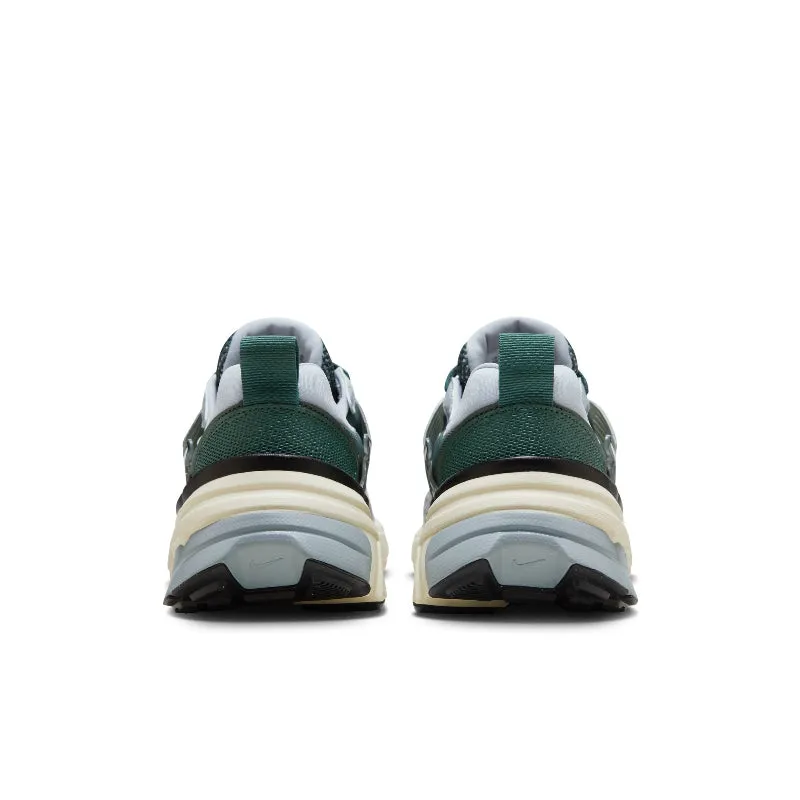 Field Power Dream Walk NIKE V2K RUN