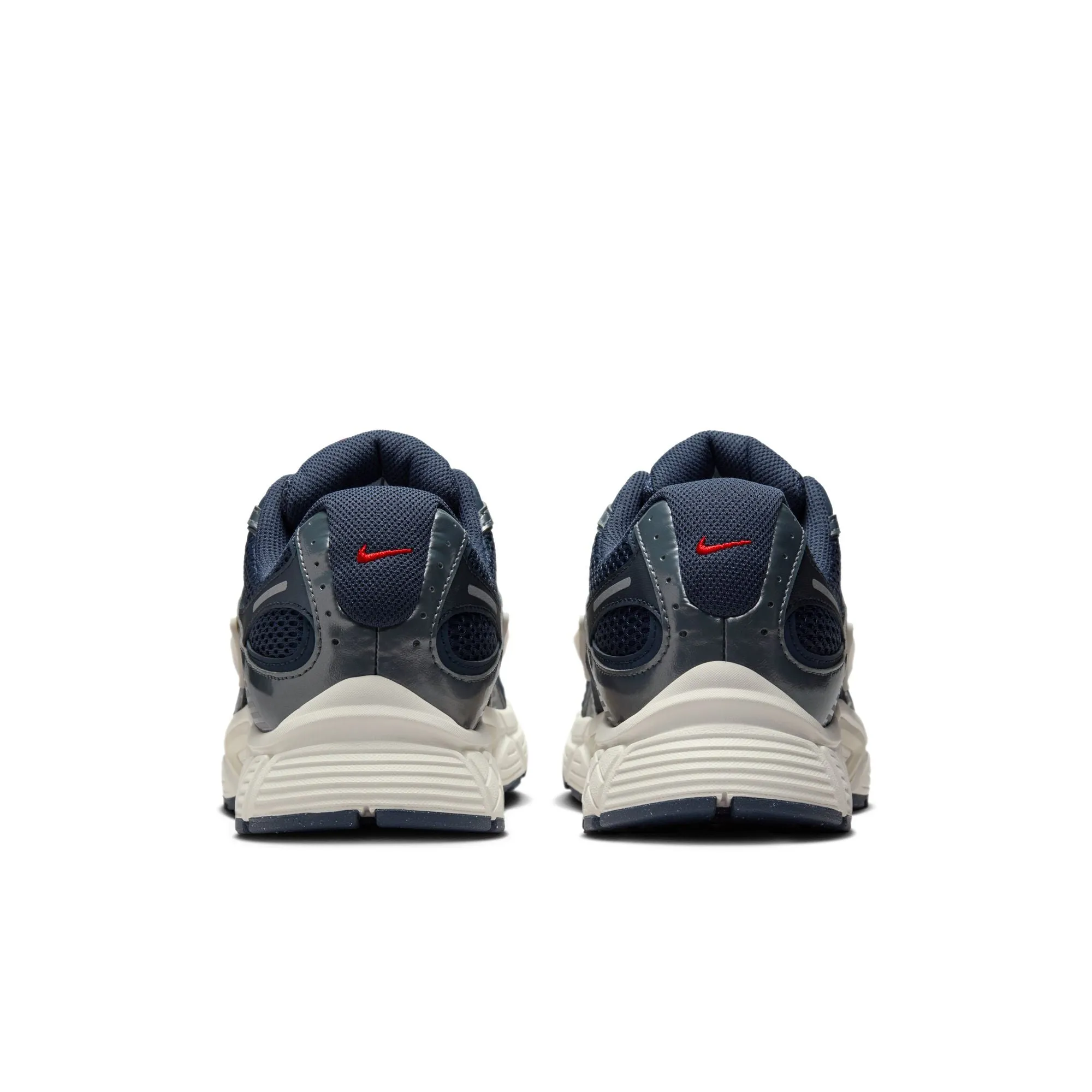 Nike V5 RNR Grace Walk