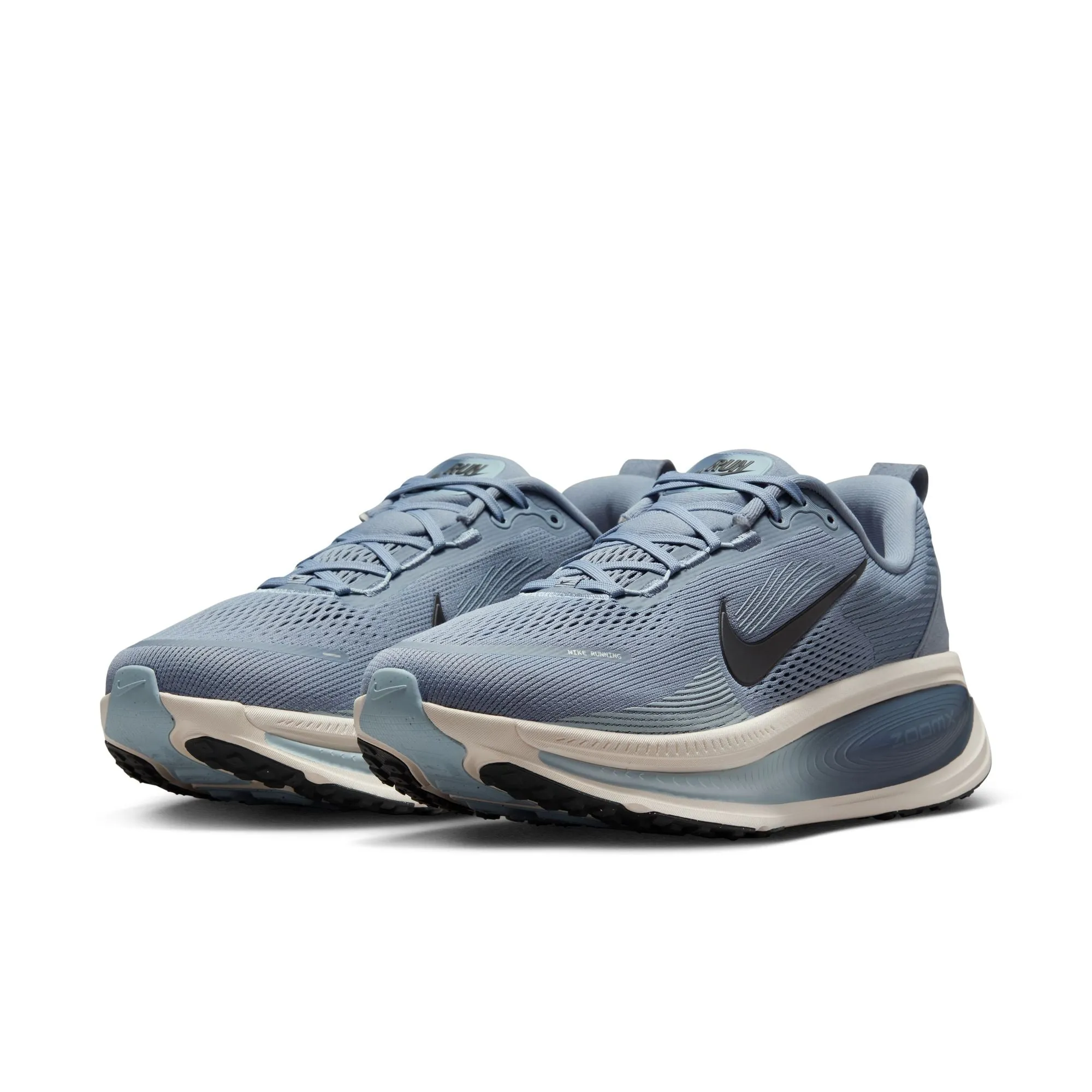 Dual Tone NIKE VOMERO 18