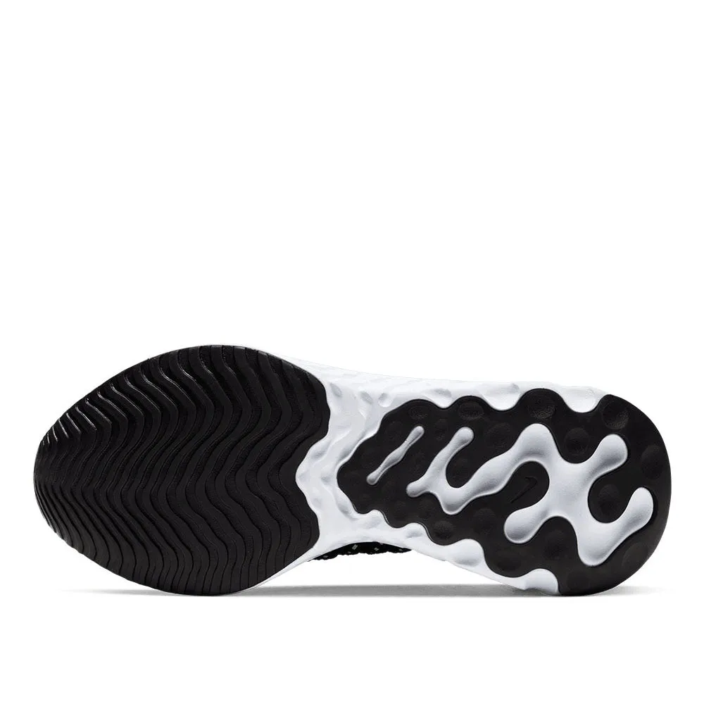 Motion Boost grip - enhancement - effectiveness shoes Nike Women's React Phantom Run Flyknit 2 Road Running Shoes