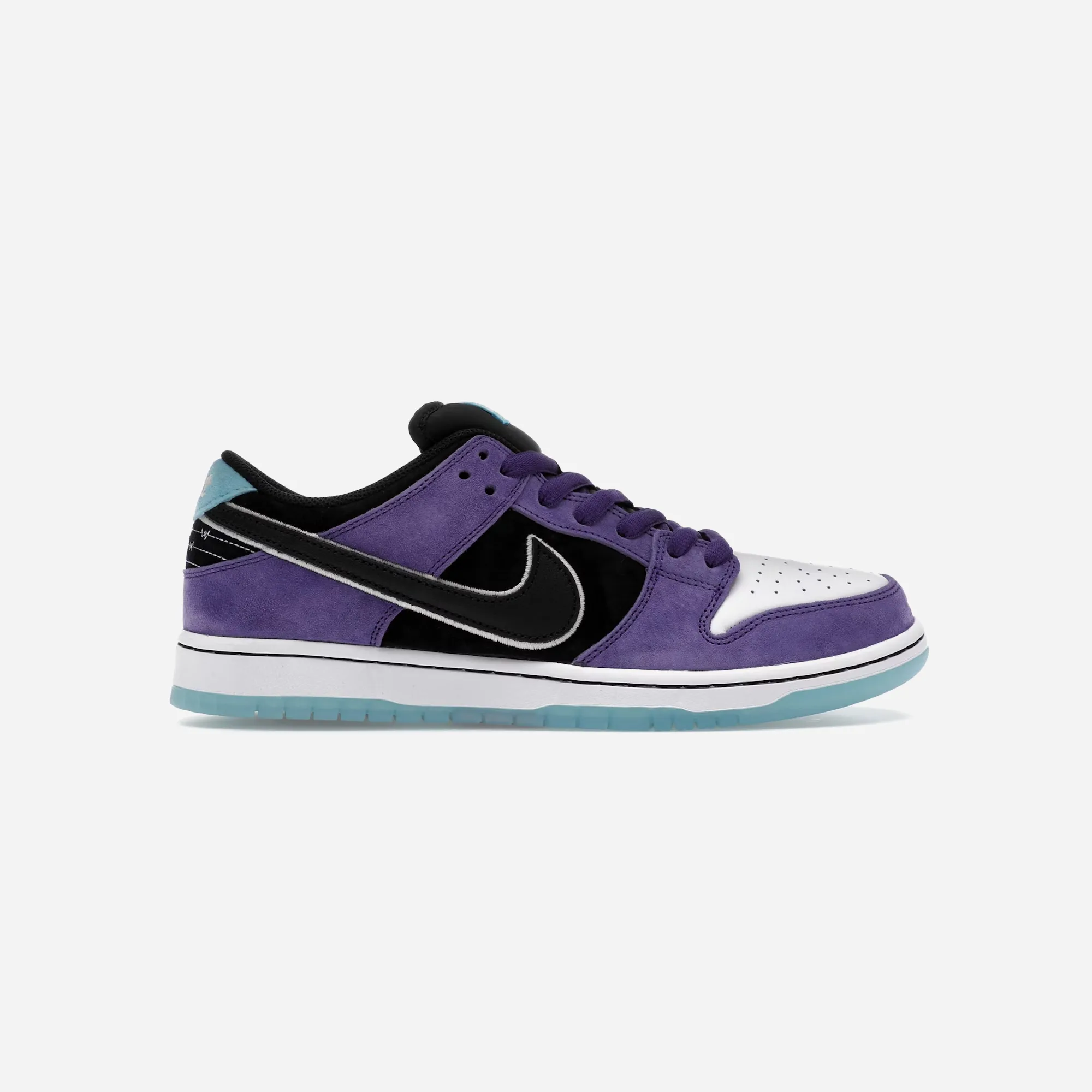Active Zone Active Mode Nike X Hayley Wilson SB Dunk Low Pro Black and Court Purple