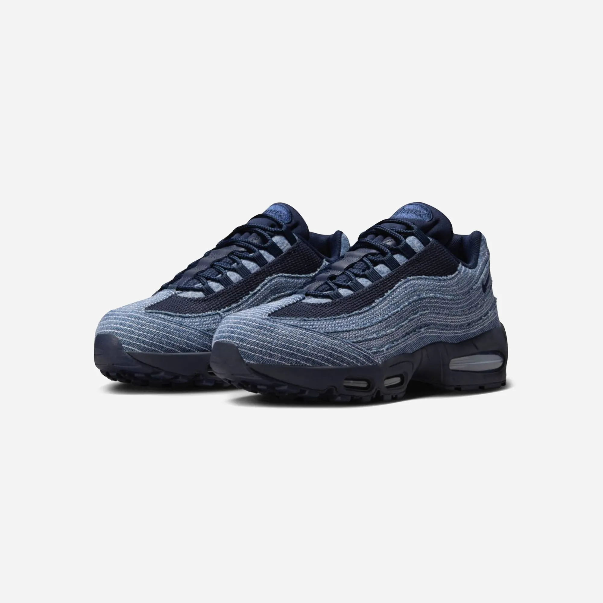 Thermal Regulation Lining Commuter Friendly Nike x Levi's Air Max 95 OG Obsidian