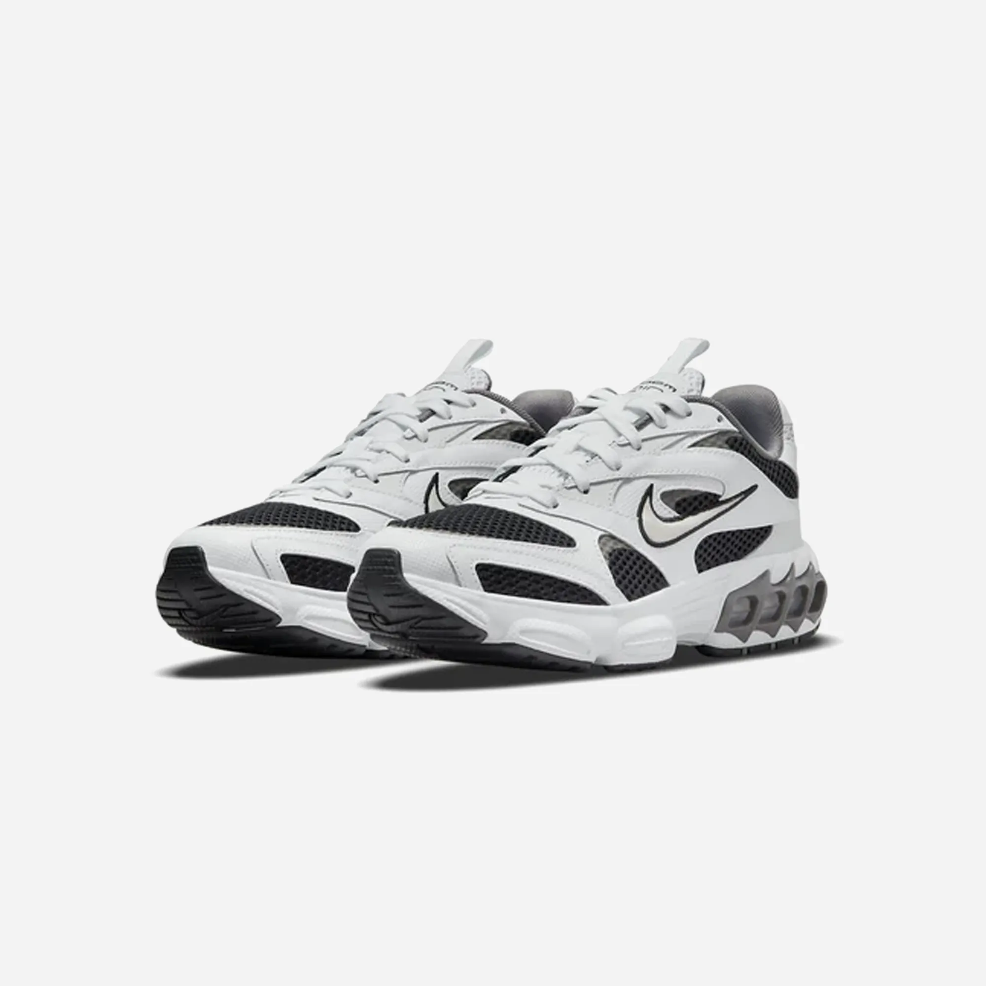 Nike Zoom Air Fire Photon Dust Pewter WMNS Textured Grip Surface Comfort Motion