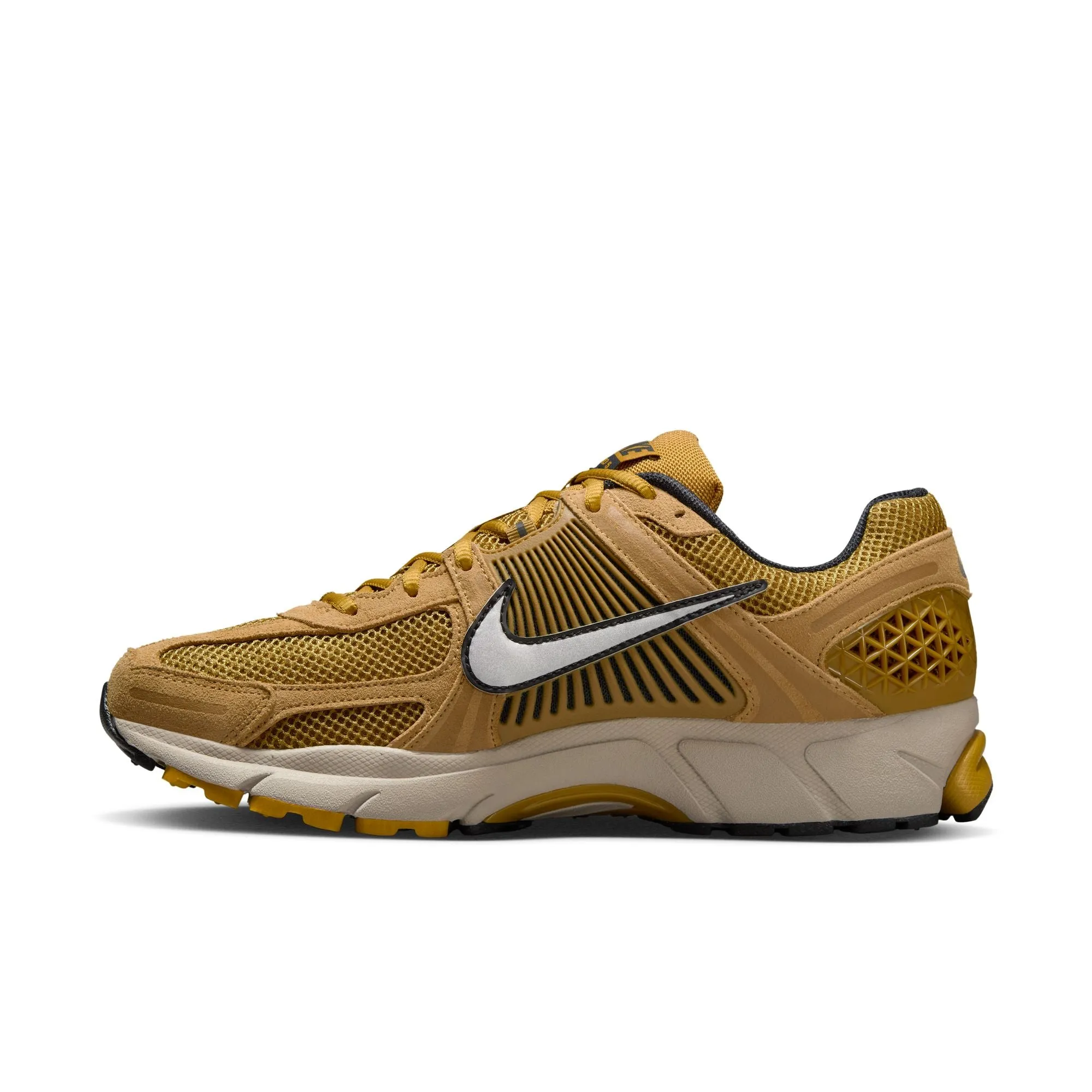 Nike Zoom Vomero 5 Leather Upper