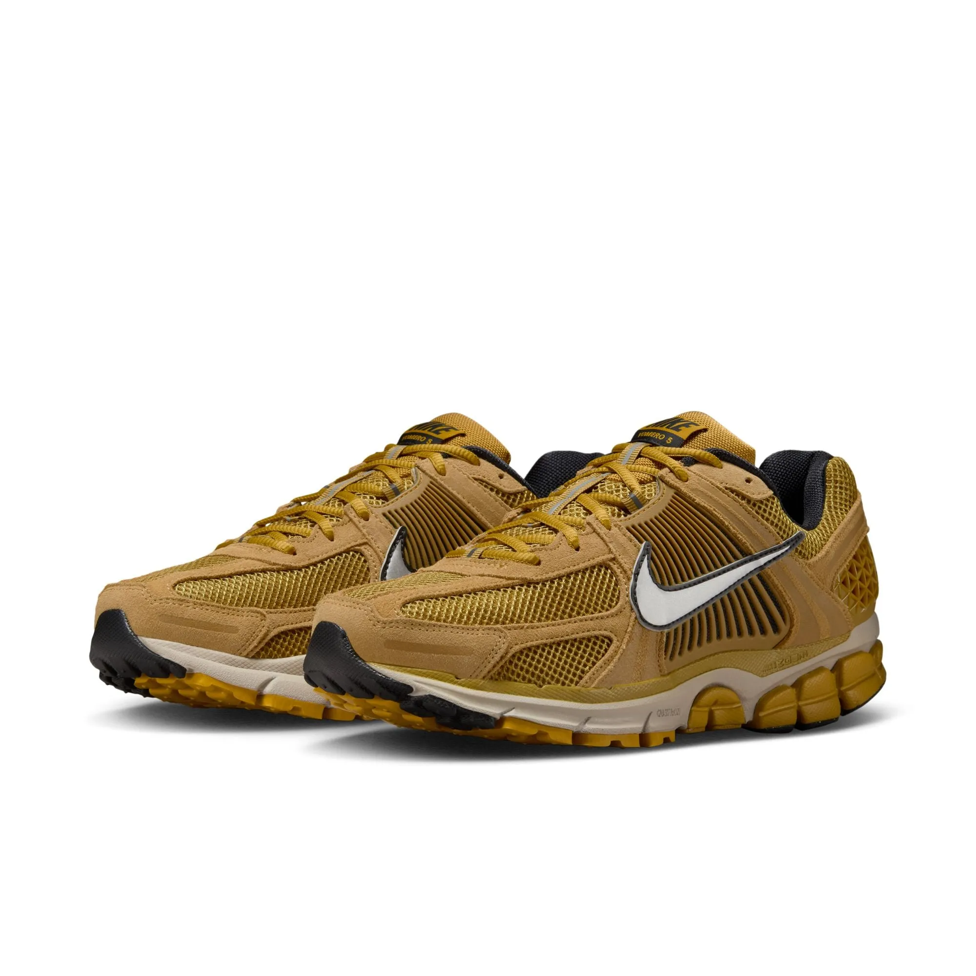 Corner Style Nike Zoom Vomero 5