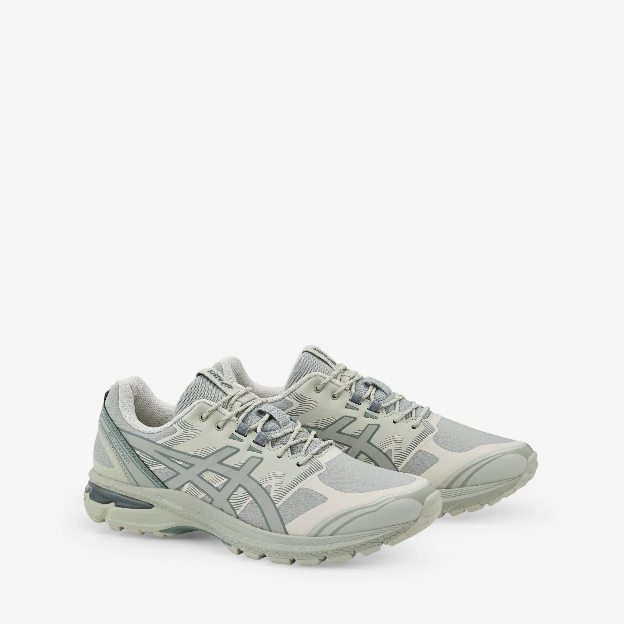 Throw Hike Breathe Flow Gel-Terrain Seal Grey | Seal Grey