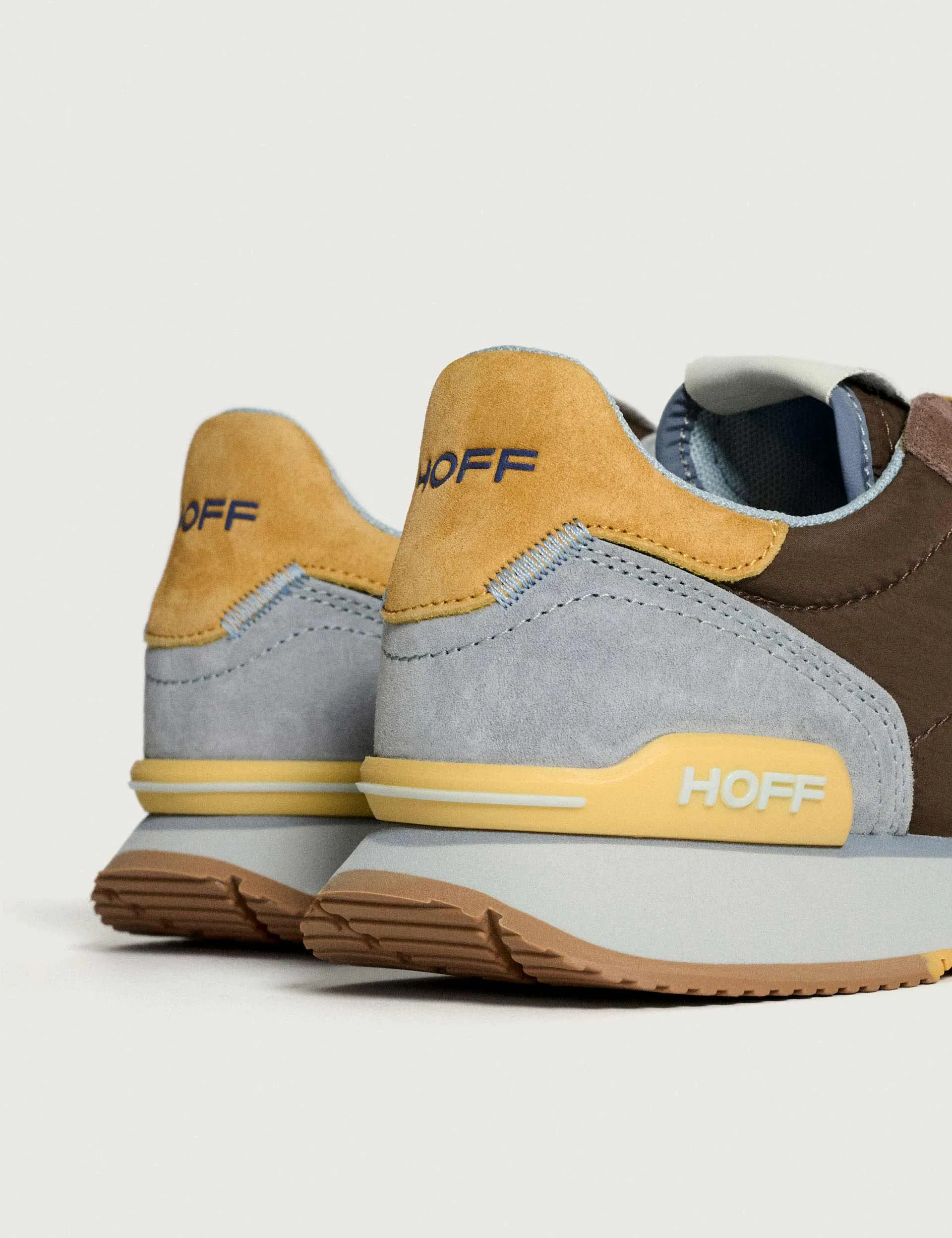 Track & Field - Brown competitive - level shoes