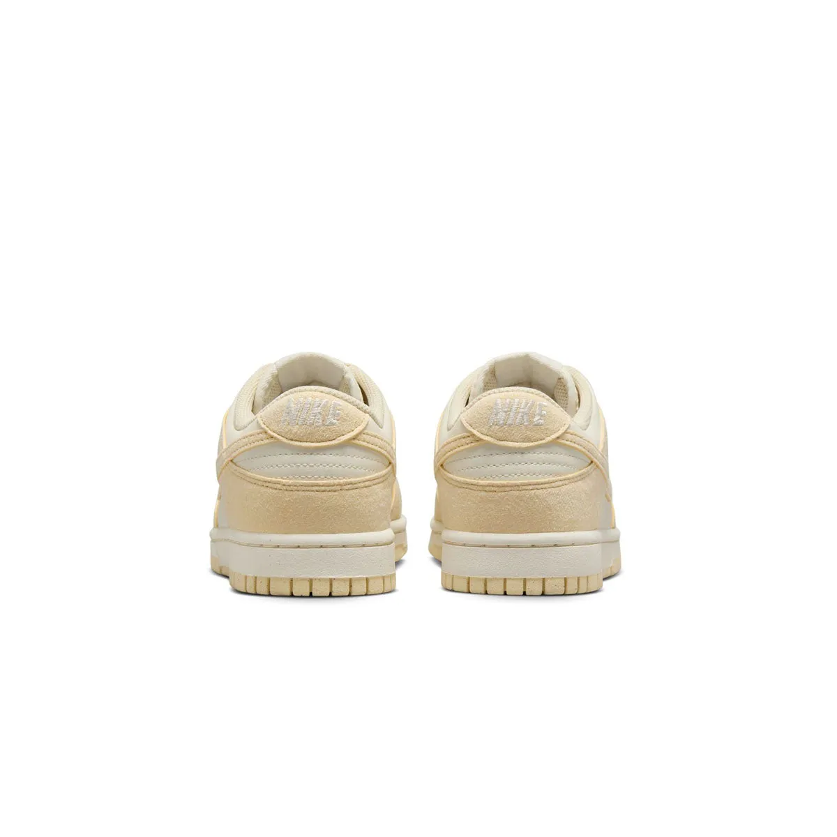 Wmns Dunk Low 'Soft Pearl' Ergonomic City Adventure Stylish