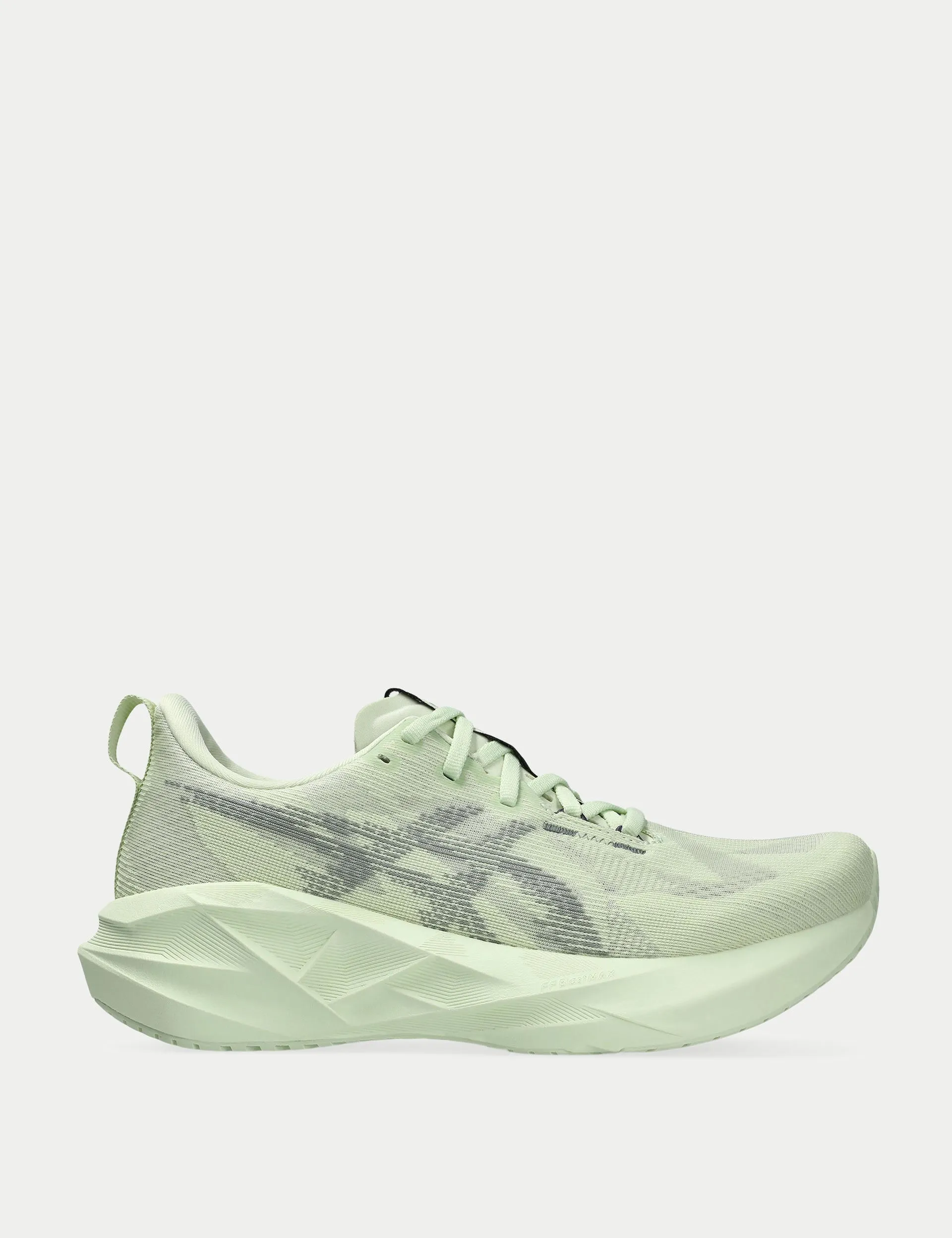 Novablast 5 - Whisper Green/Monument Blue Meadow Hike Smooth Wear