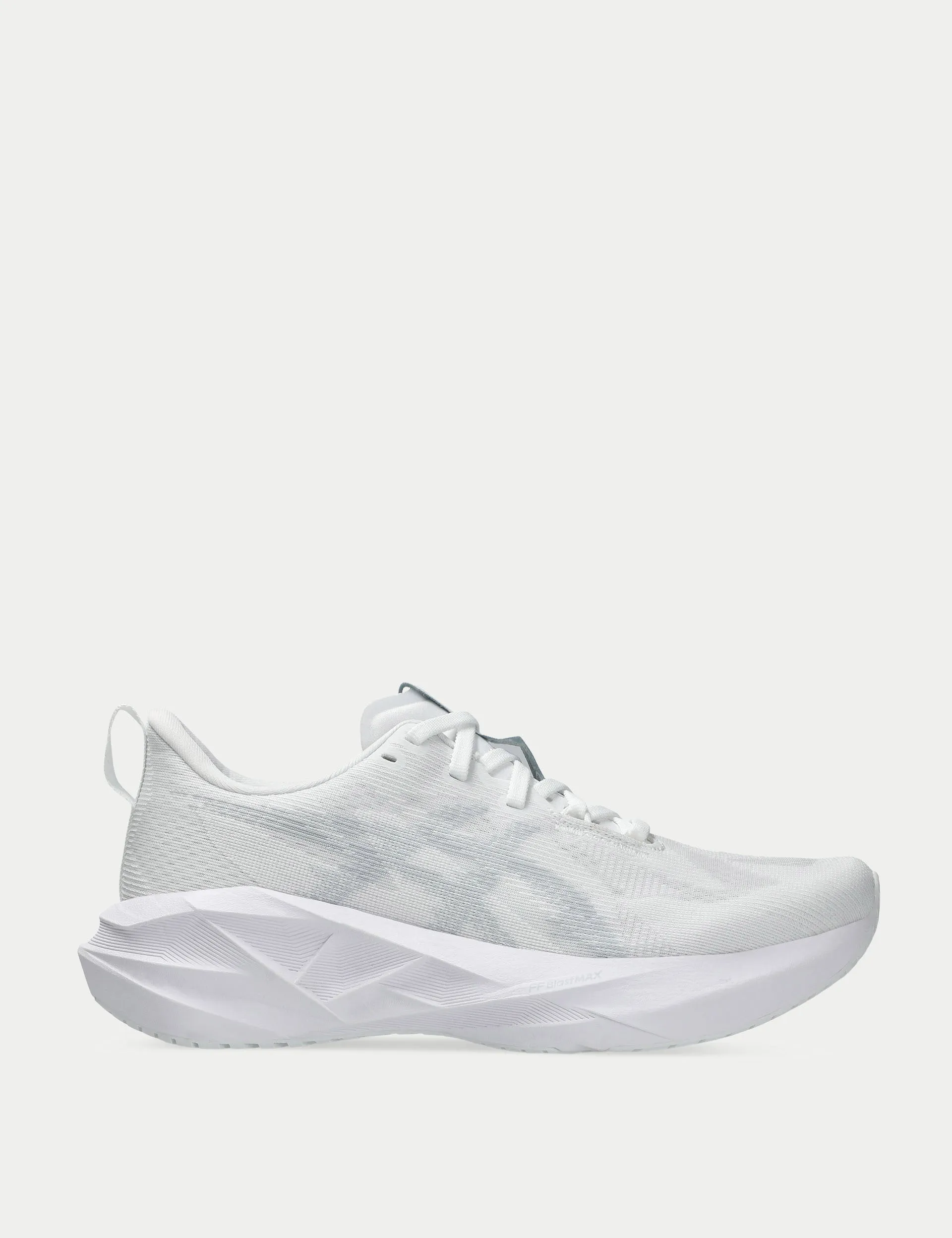 Novablast 5 - White/Piedmont Grey long - distance runner's shoe selection