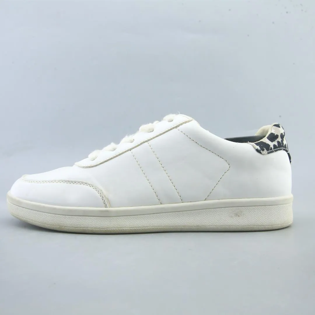 Urban Trek Comfortable Design OLD NAVY .