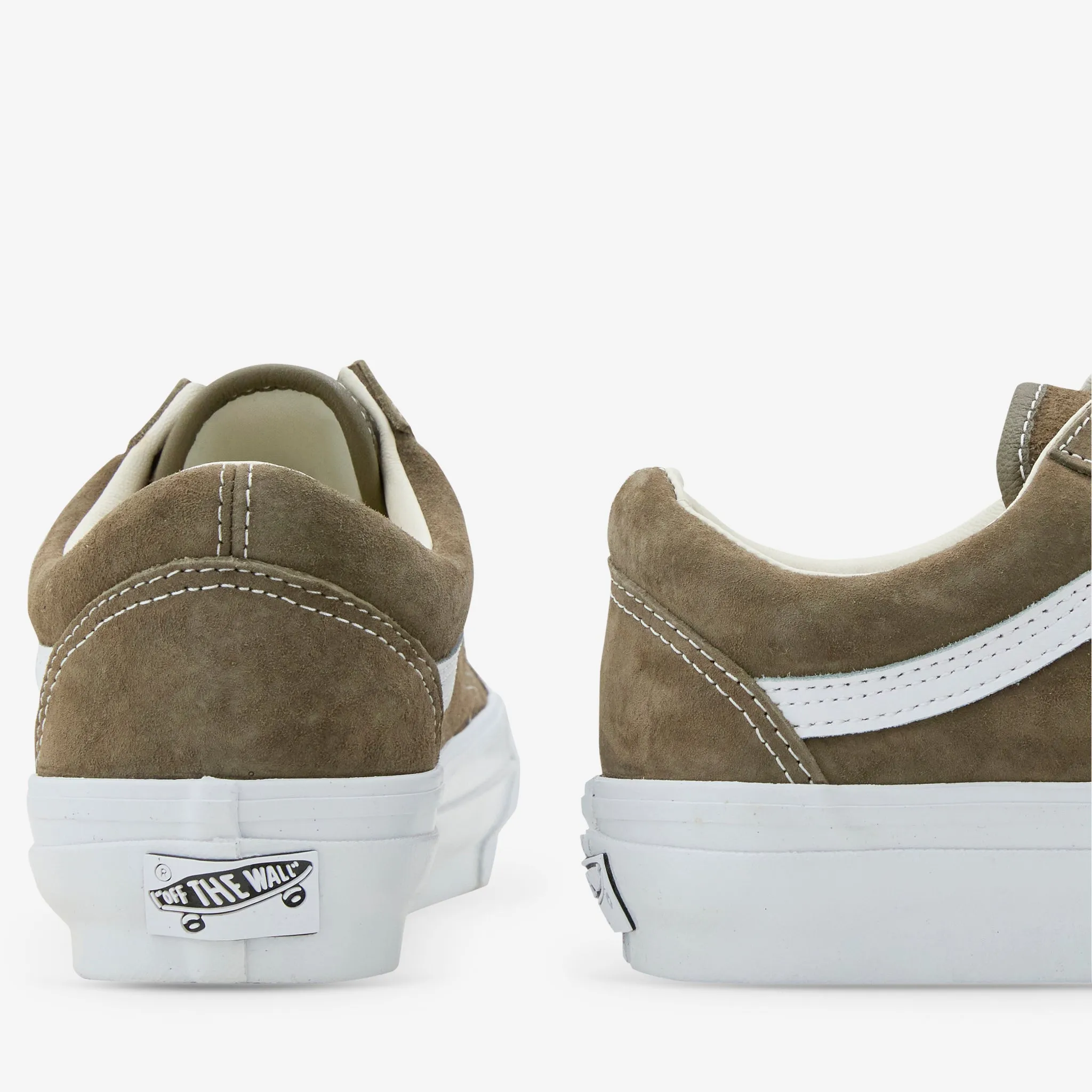 Old Skool 36 LX Pig Suede Sea Turtle Indoor style