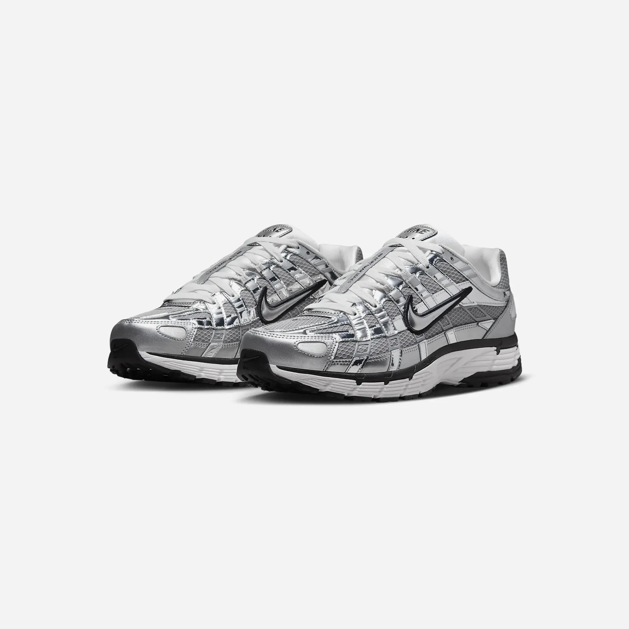 Sculpted comfort Nike P-6000 Metallic Silver