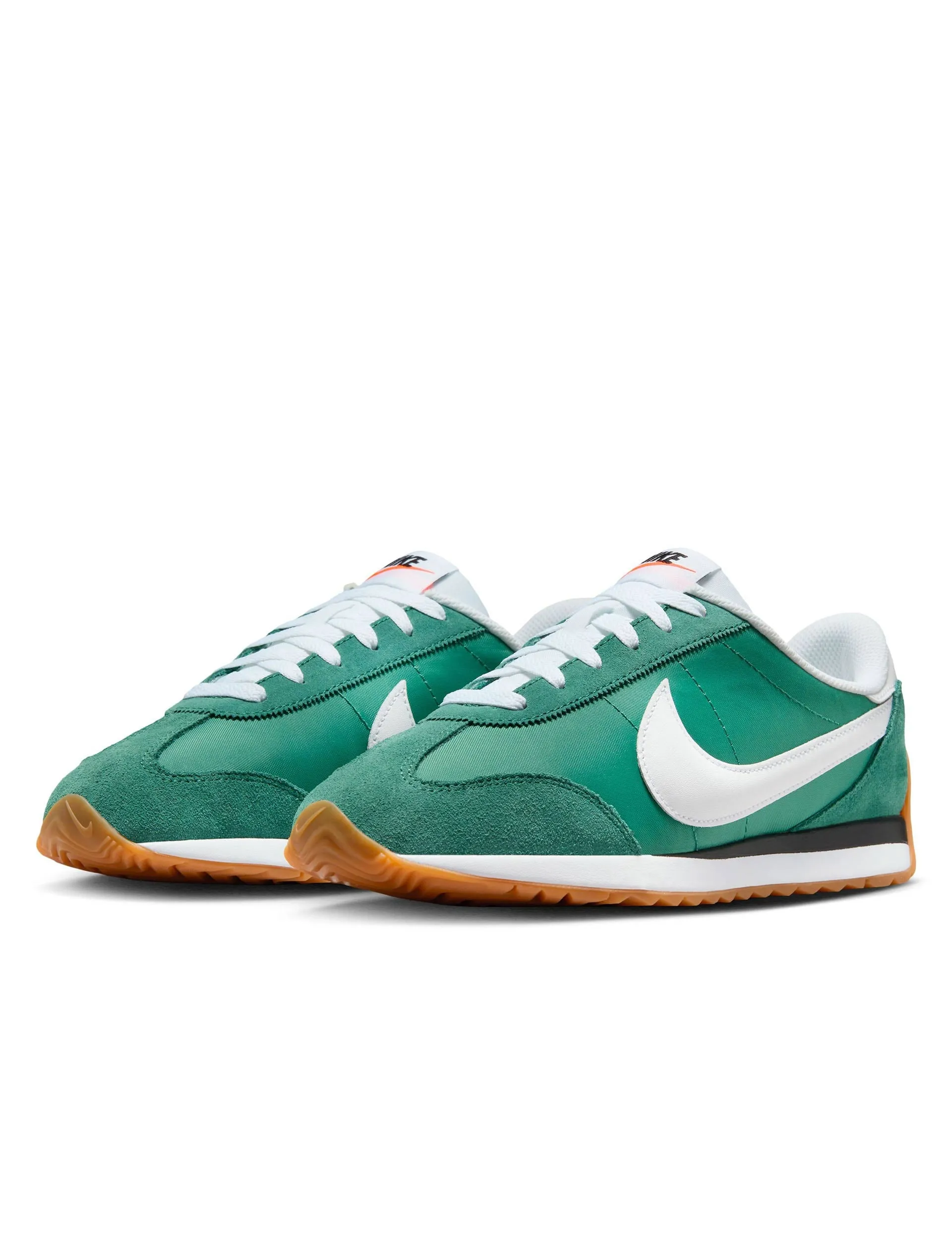 Alley Run Weekday Style Pacific Shoes - Evergreen Aura/White/Black/Total Orange