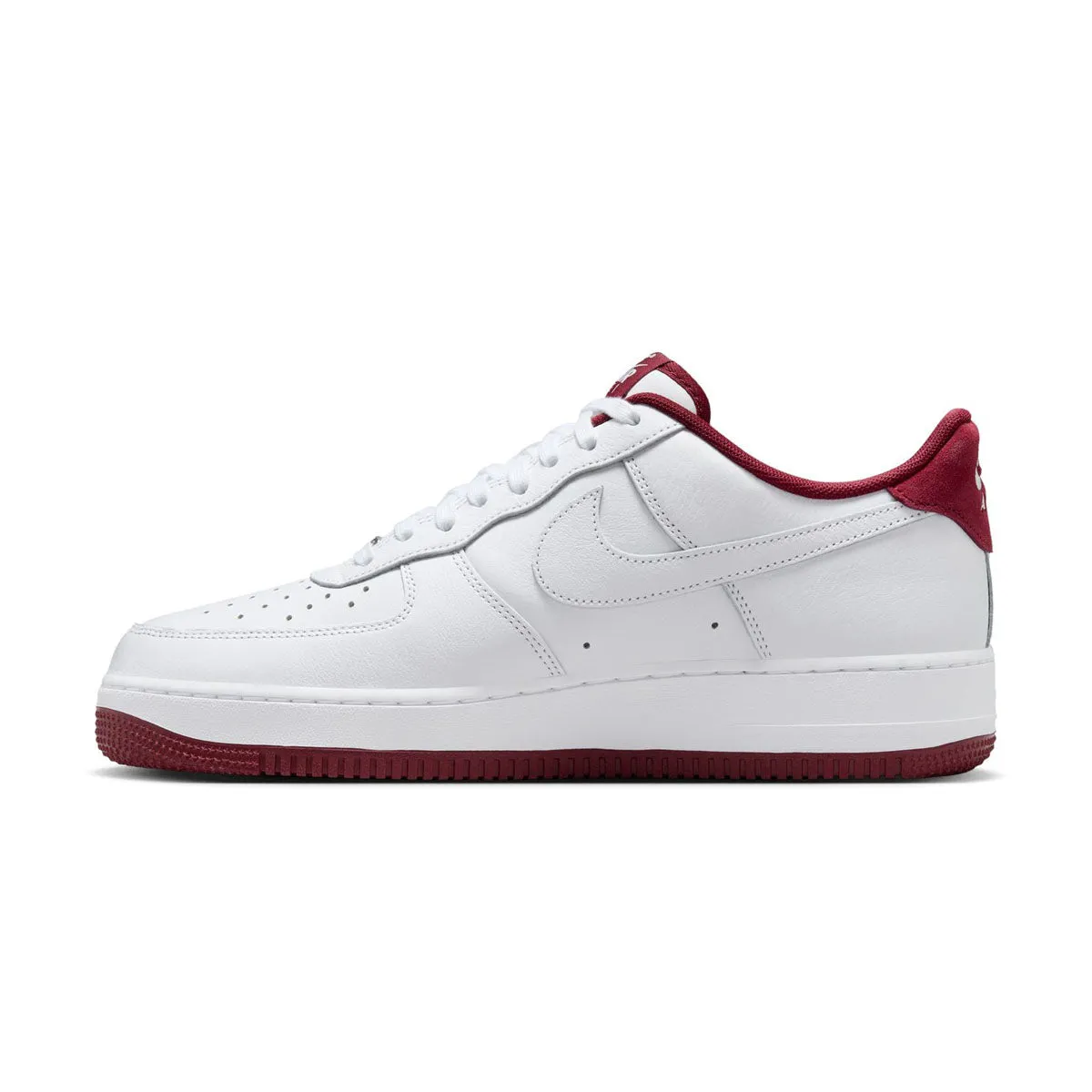 Air Force 1'07 LV8 'White Team Red' Star Walk Vital Step