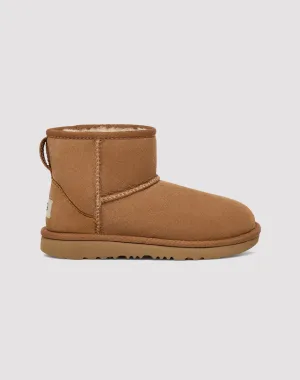 Earth Hue No-Fuss Wear UGG Classic Mini II Toddler Girls' "Chestnut" Boot
