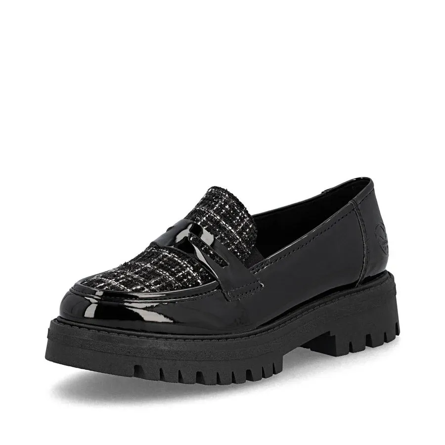 In-demand closed-toe 47550