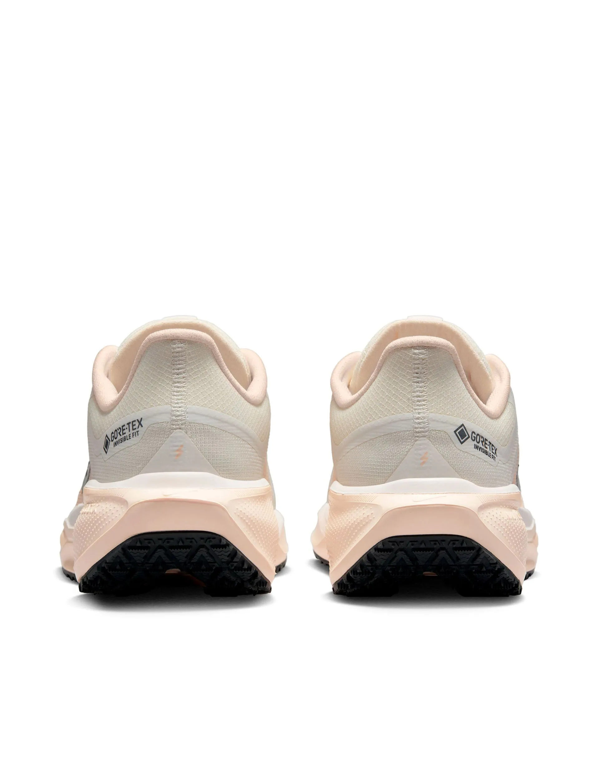 Dynamic Pegasus 41 Gore-Tex Shoes - Sail/Guava Ice/Crimson Tint/Anthracite