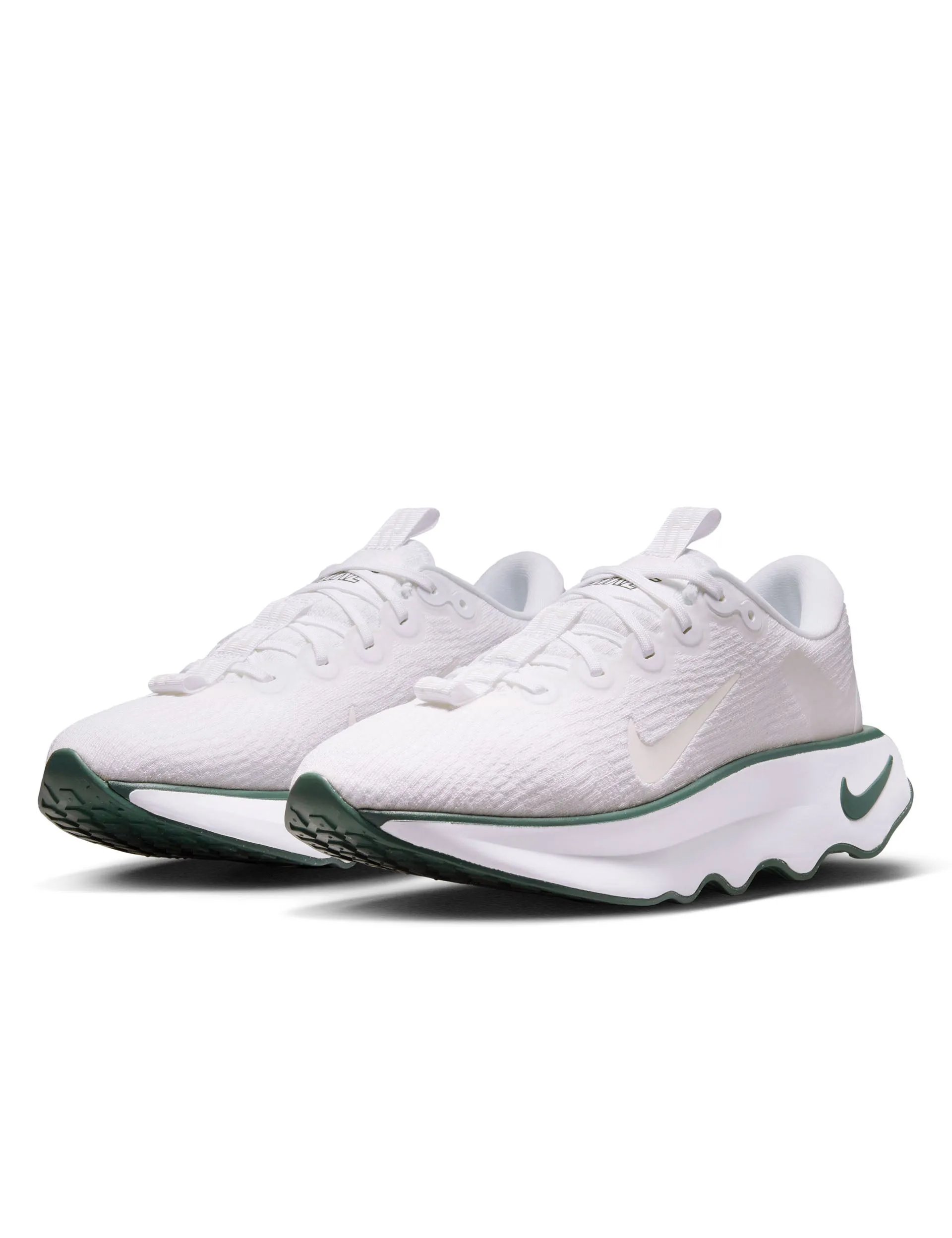 Fast Outing Motiva Shoes - White/Summit White/Vintage Green