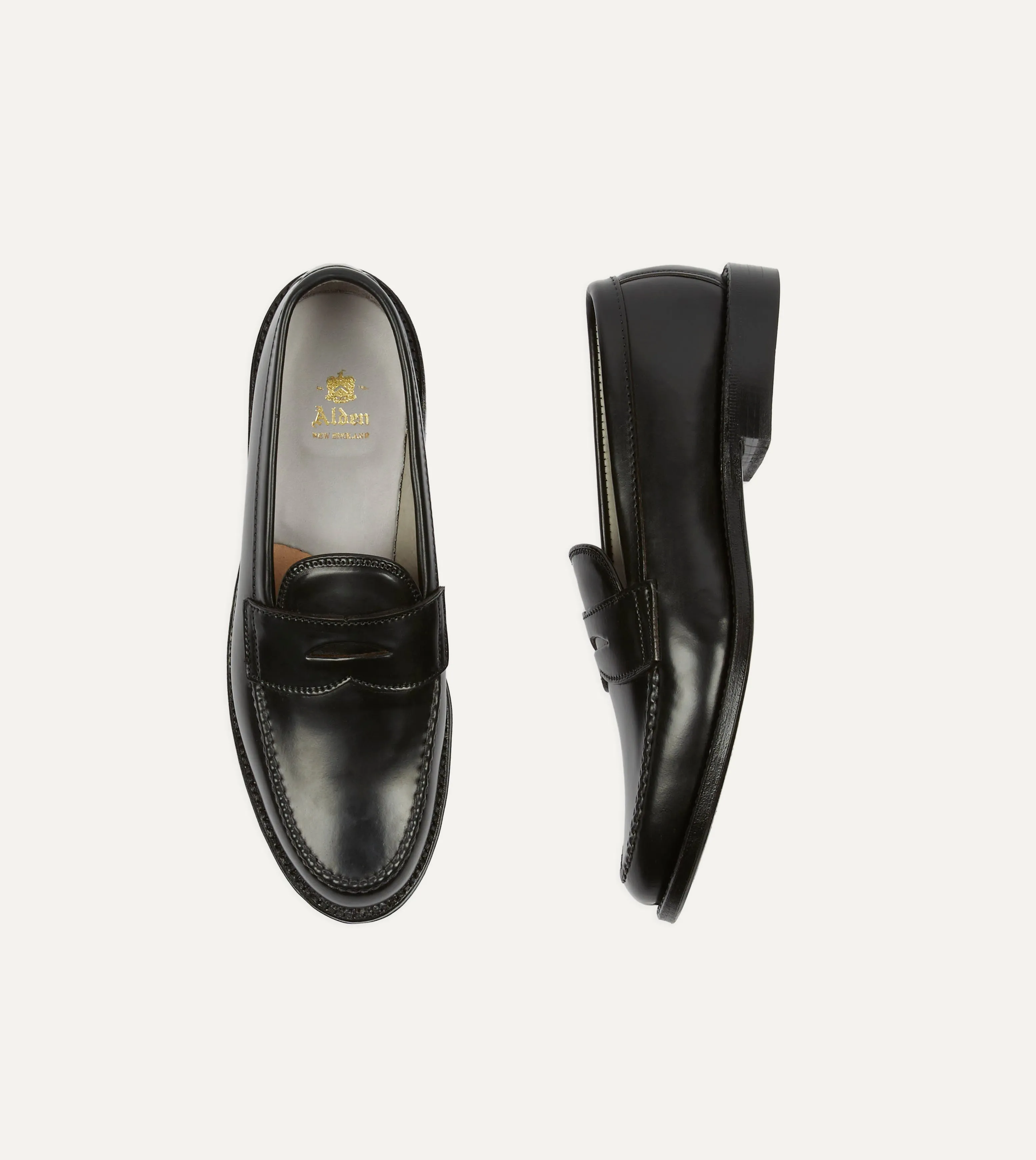 Slim flexibility Alden Black Cordovan Handsewn Leisure Loafer