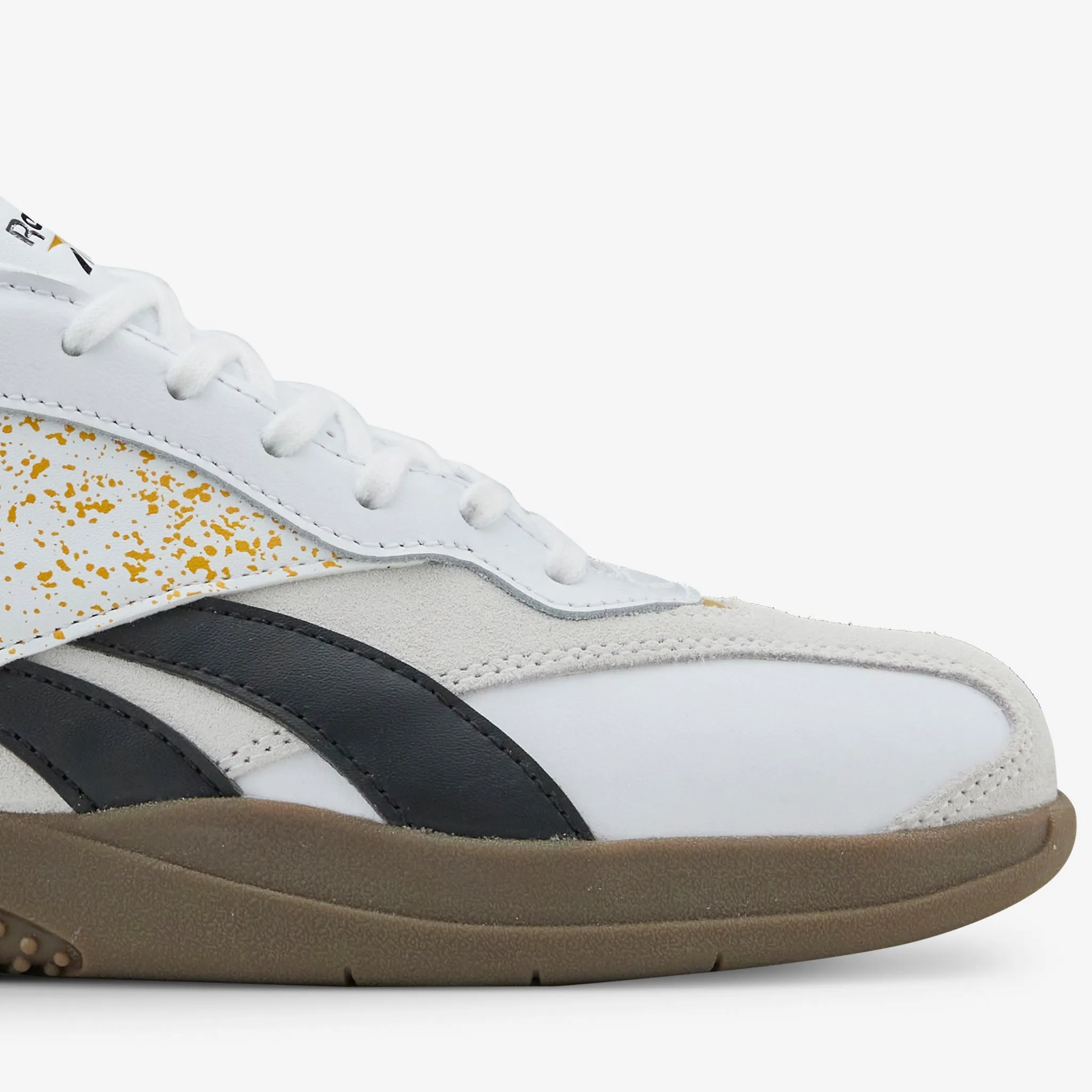 Hammer Street White | Black | Gum Anti   Fatigue Gym Street